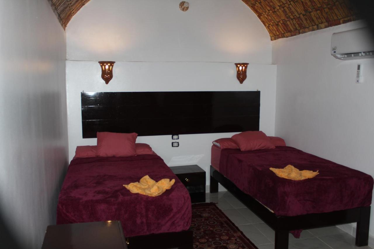 Ajwa Guest House Aswan Buitenkant foto