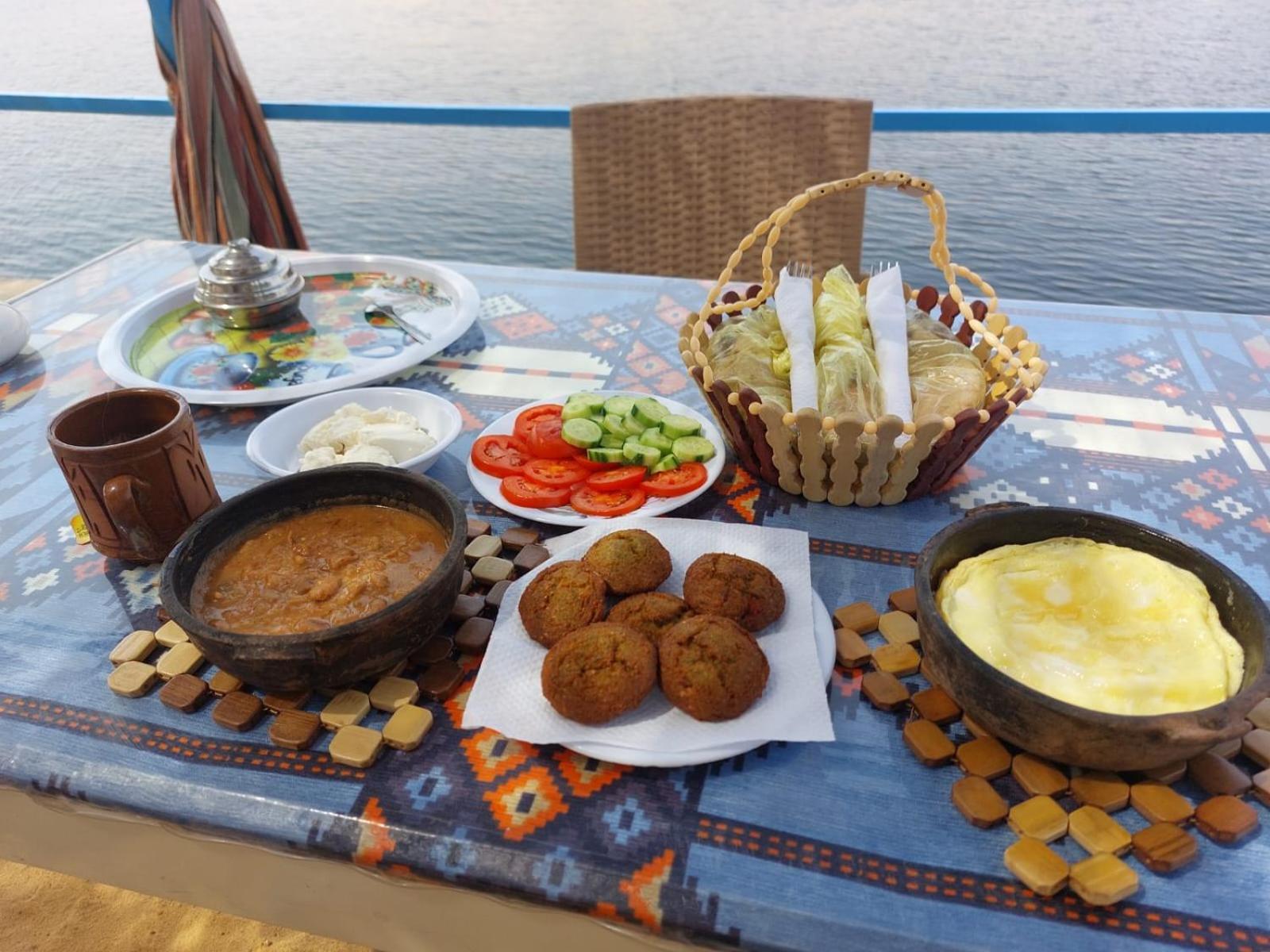 Ajwa Guest House Aswan Buitenkant foto